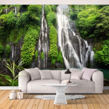 Fotomural o papel pintado cascada en selva tropical frondosa